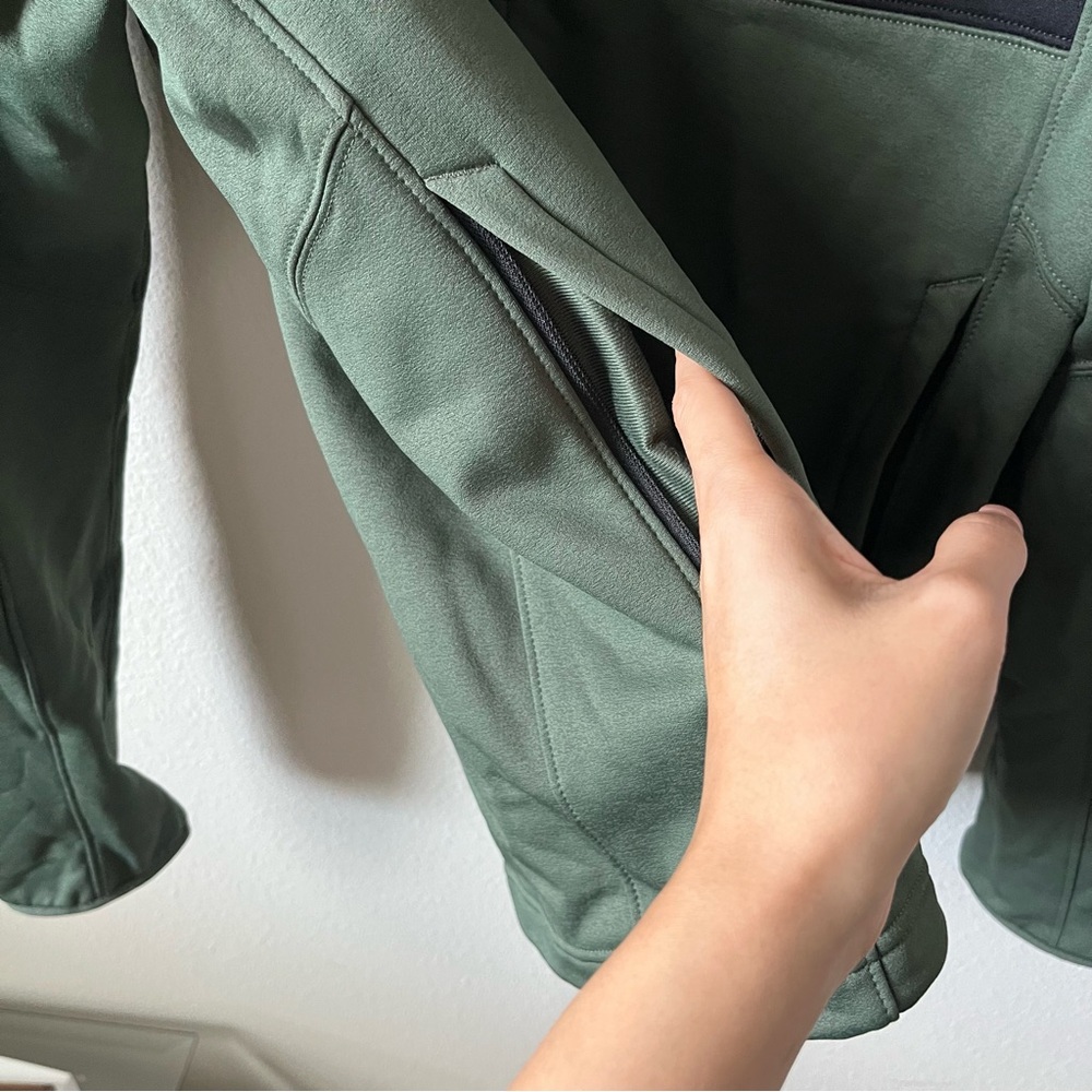 The North Face Green Black Classic Outdoor Casual Performance Jacket - Picture 4 of 8